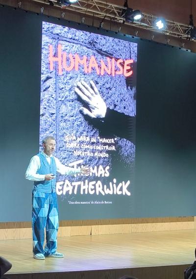 ¡Humanise ya habla español!